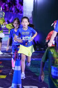 BIB: 473
                            <button type="button" onclick="openModal(26250040)" class="btn btn-primary btn-sm float-right btn-popup" data-toggle="modal" data-target=".modal-high-quality">
                        <i class="fas fa-shopping-cart"></i> Add to Cart
                    </button>
                                            <button type="button" onclick="isThisMe(26250040, true)" class="btn btn-success btn-sm float-right btn-popup btn-isme hidden" data-toggle="tooltip" data-placement="bottom" title="นี่คือรูปของคุณใช่ไหม คลิกที่นี่เพื่อเอาเข้าอัลบั้ม">
                        <i class="fas fa-plus"></i> Add to album
                    </button>
                    <button type="button" onclick="isThisMe(26250040, false)" class="btn btn-warning btn-sm float-right btn-popup btn-isnotme hidden">
                        <i class="fas fa-ban"></i> Remove from album
                    </button>